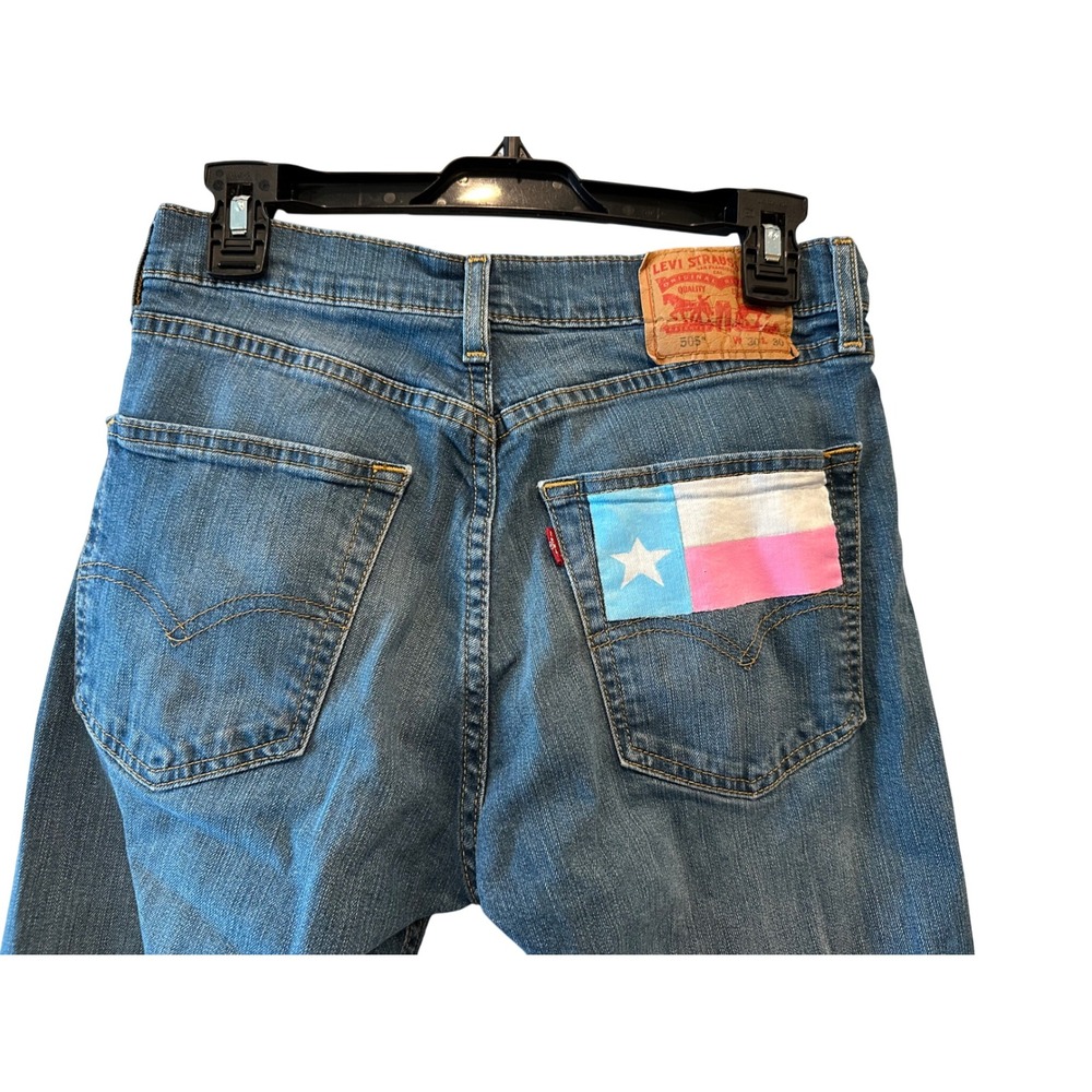 Levi Strauss 505 Mens Jeans Blue Denim Texas Pride Flag Patch Straight Fit 30x29